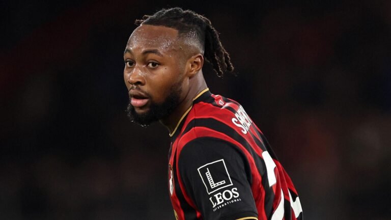 Antoine Semenyo speaks out about the transfer ties between Manchester United and Liverpool.