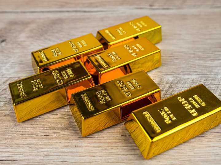 10 Facts About the $17 Million Gold Scam