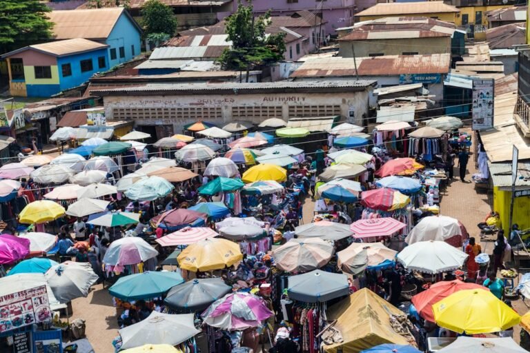 A local market business in Ghana, illustrative image for the Bank of Ghana report on small-business lending
